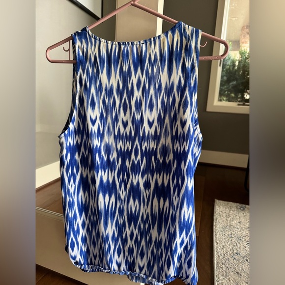 Laundry By Shelli Segal Blue and White Ikat Blouse - Picture 3 of 3